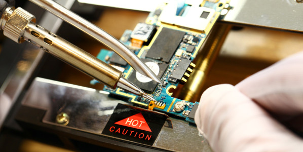 iPhone Reparaturanleitung, Ersatzteile